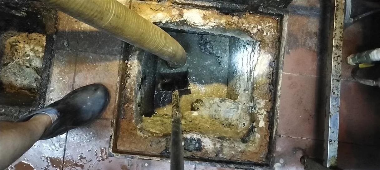 全州污水池清理一般都有毒气，怎么预防中毒呢？